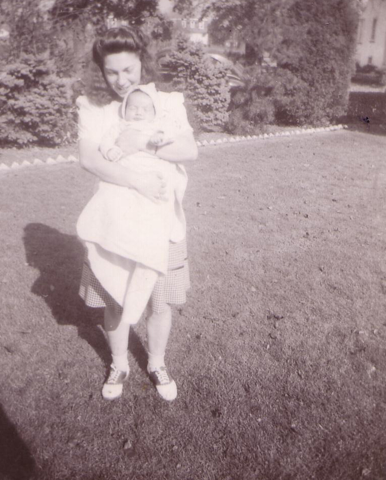 helen_baby_outside.jpg