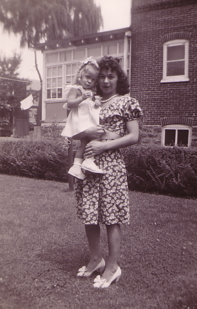 mom_baby_2.jpg