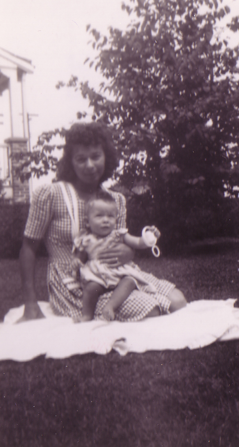 mom_baby_4.jpg