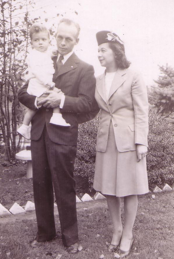 mom_dad_1946.jpg